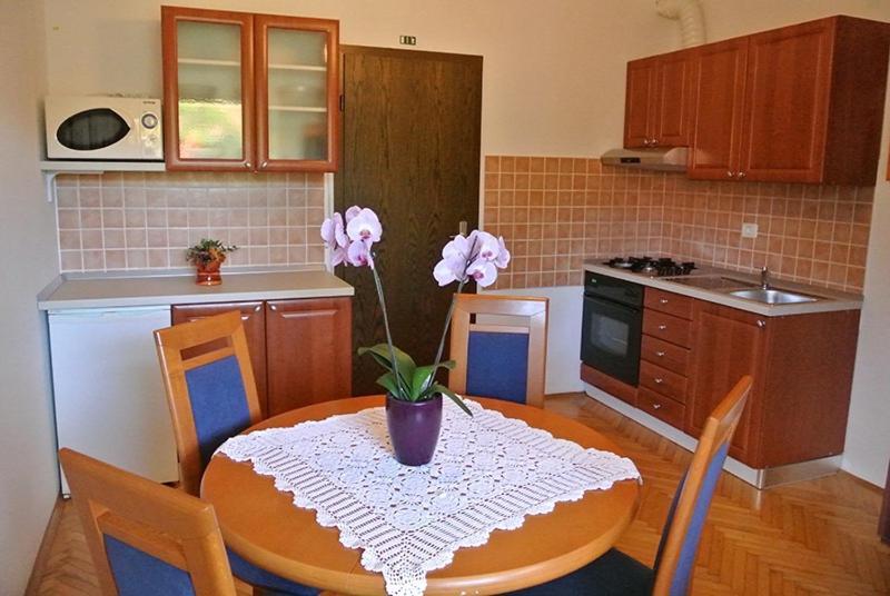Apartmaji Nika イゾラ エクステリア 写真